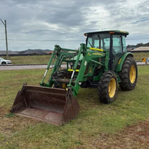 John Deere 5101E