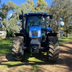 GUN13702_Used New Holland T6050