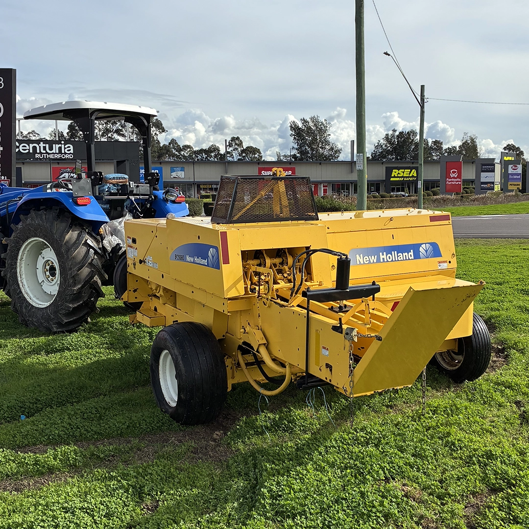 Holland BC5060 Baler, 2013