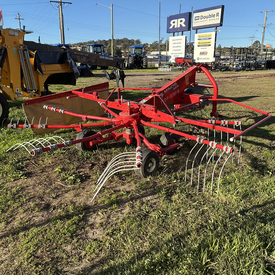 TOT370-9_Minos Single Rotor Rake_02 FarmTech MINOS-AGRI TOT 370-9 Single Rotor Rake