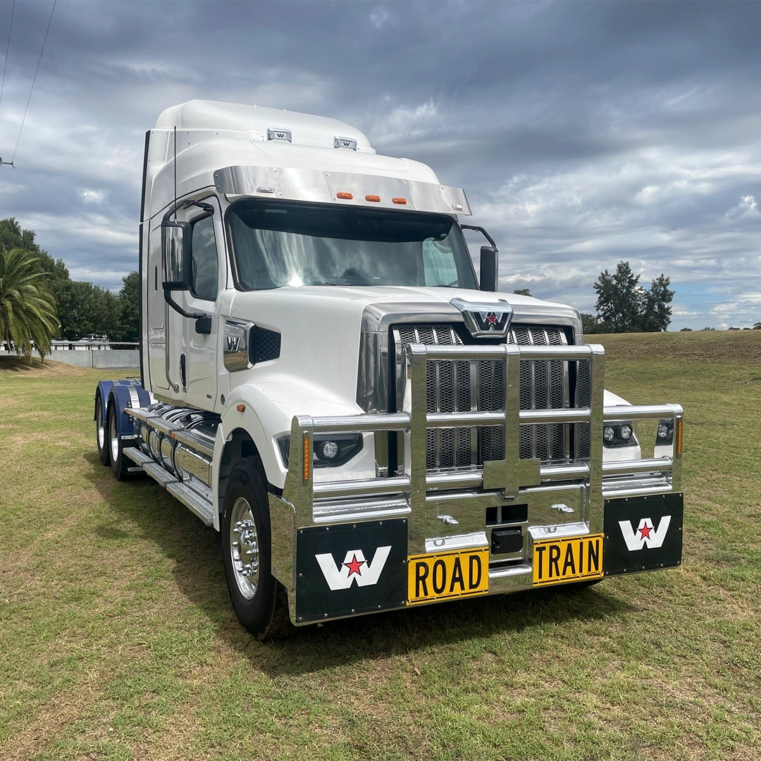 TRU29133_2024-Western Star 49X DD16 DT12 Roadtrain Prime Mover_18 Western Star 49X DD16 DT12 48" Roadtrain Prime Mover, 2024